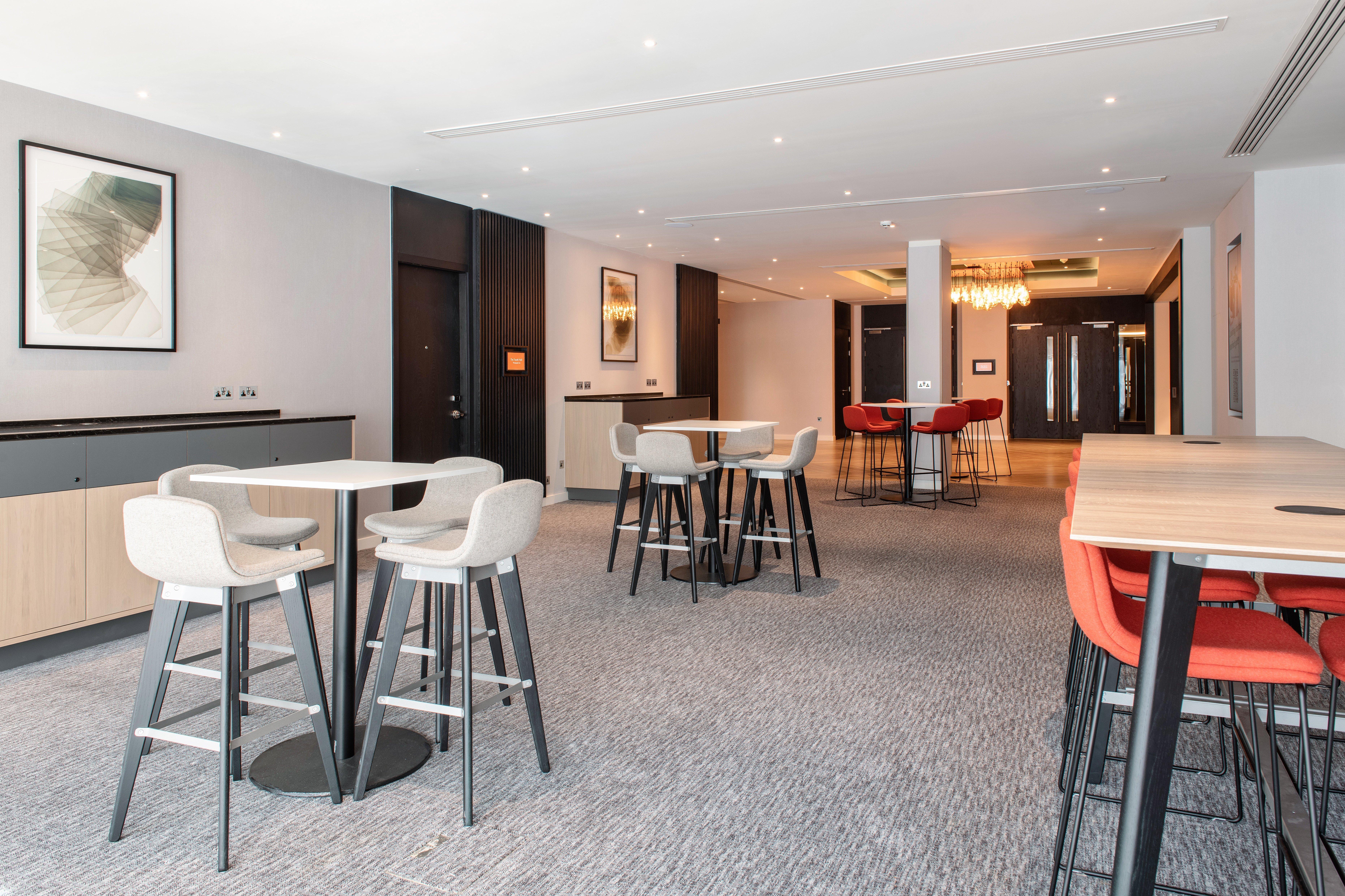 Holiday Inn London-Shepperton By Ihg Exterior photo